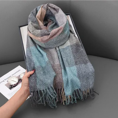 Women Autumn Winter Fashion Commuter Contrast Color Cashmerelike Tassel Scarf