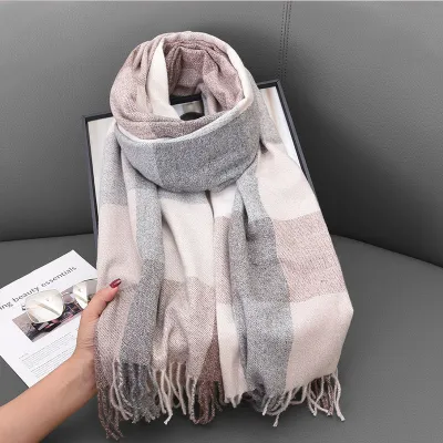 Women Autumn Winter Fashion Commuter Contrast Color Cashmerelike Tassel Scarf