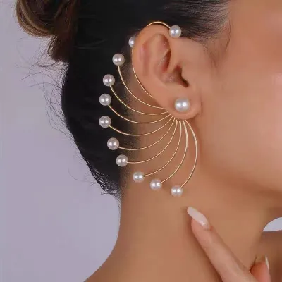 Women Exaggerated Fan-Shaped Pearl Earrings