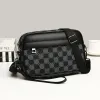 Style 1/Black (1560)