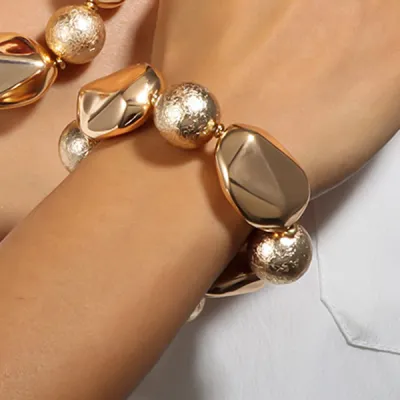 Women's Fashion Exaggerated Irregular Beads Pearl Stretch Bracelet