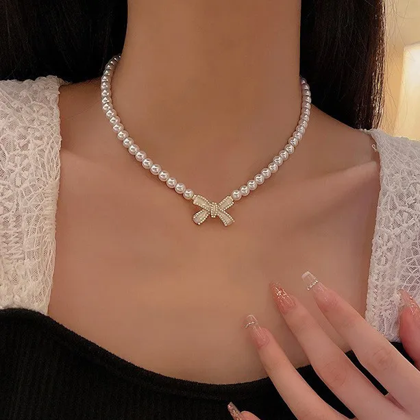Women Fashion Elegant Pearl Bowknot Pendant Necklace Earrings Set