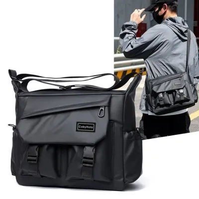 Men Fashion Casual Solid Color Large Capacity Crossbody Bag