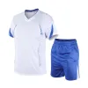 HM209 White