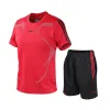 HM906 Red