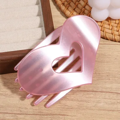 Fashion Leopard Heart-Shaped Grip Clip Hair Accessory