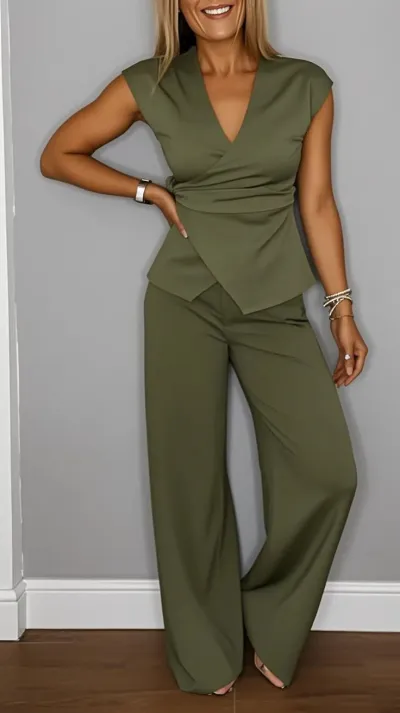 Women Casual Solid Color Pleated V-Neck Tank Top Loose Pants Two-Piece Set