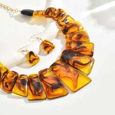 Fashion Women Resin Turquoise Necklace Earrings Two-Piece Set