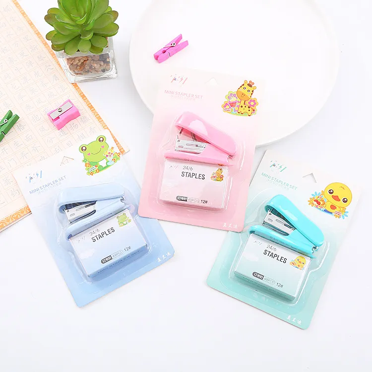 Fashion Creative Solid Color Mini Stapler Set 24/6 40 Sheets