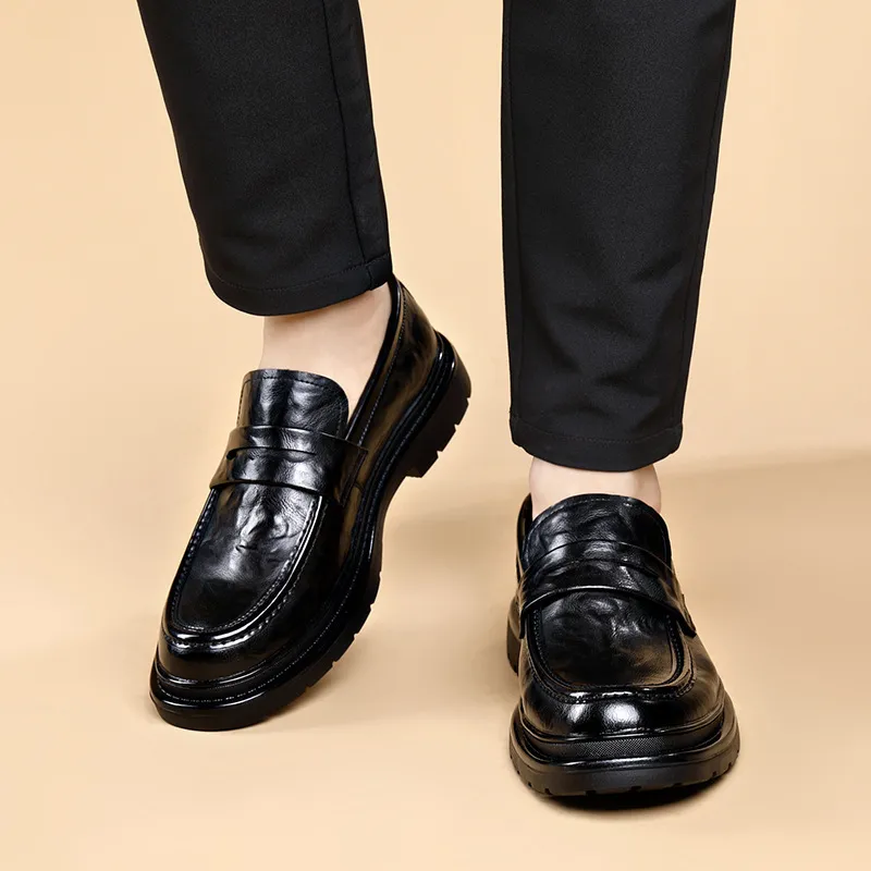 Men's Fashion Casual Solid Color Slip-On Business Leather Shoes