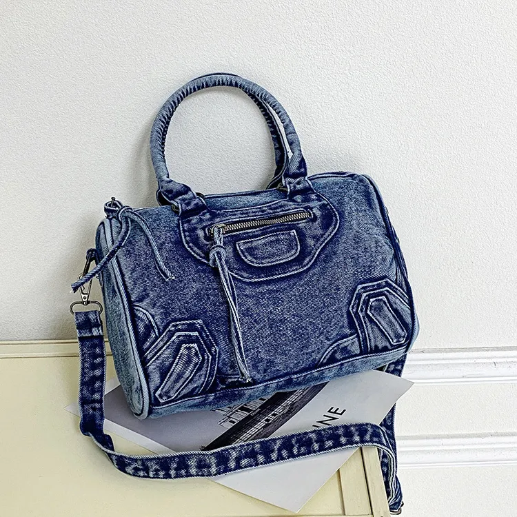 Women Fashion Casual Denim Large Capacity Tote Bag with Zipper Closure