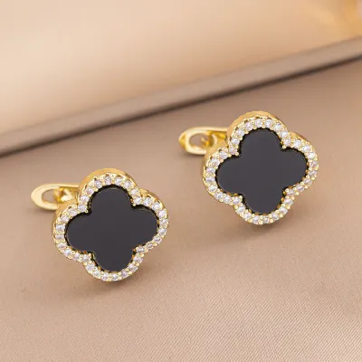 Four-Leaf Clover Clip Earrings Copper Plated 18K Gold Light Luxury