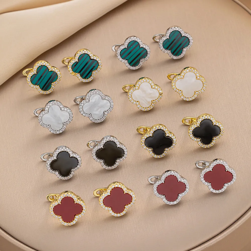 Four-Leaf Clover Clip Earrings Copper Plated 18K Gold Light Luxury