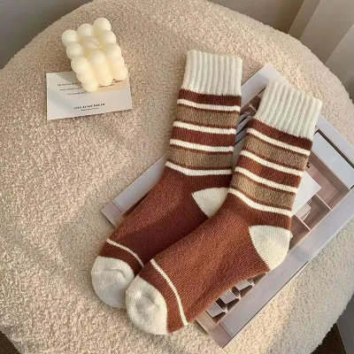 Women's Mid-Calf Terry Socks – Warm, Thick, Leisure Stripe Socks for Autumn Winter