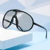Black Frame Lt.Grey