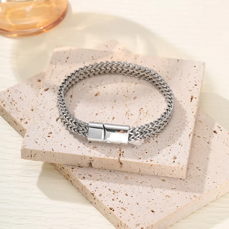 Men Fashion Simple Punk Stainless Steel 8*4mm Fish Scale Bracelet