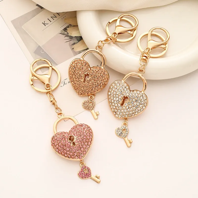 Women Fashion Rhinestone Love Shape Lock Keychain Pendant Key Ring