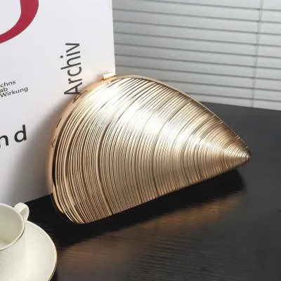 Elegant Acrylic Shell Dinner Bag Evening Clutch