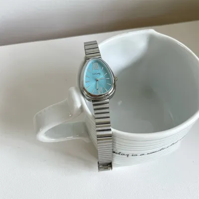 Snakehead Slub Metal Band Quartz Watch Women Middle Ancient Style Alloy Case Spiral Crown