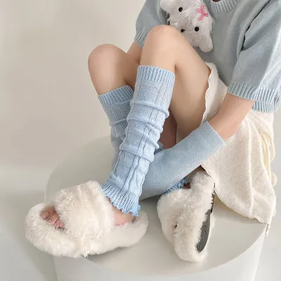 Women Fashion Solid Color Knitted Mid-Calf Socks