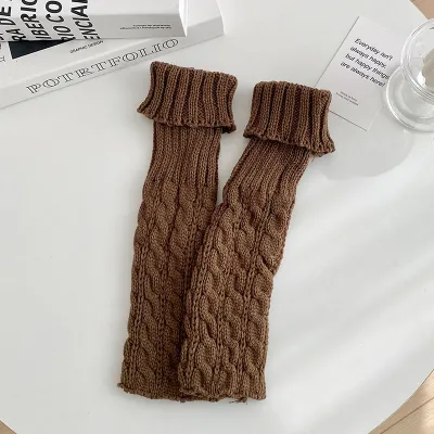 Women Fashion Solid Color Turn-Up Twist Knitted Mid-Calf Socks