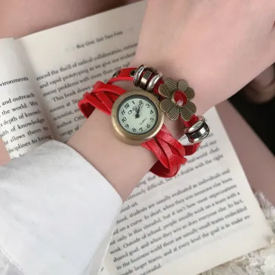 Antique Vintage Full Rhinestone Adjustable Bracelet Watch for Women Light Luxury Heart Geometric Alloy
