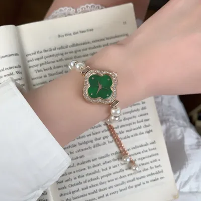 Antique Vintage Full Rhinestone Adjustable Bracelet Watch for Women Light Luxury Heart Geometric Alloy