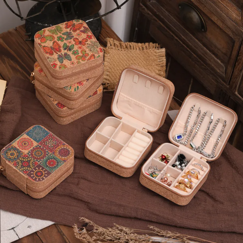 Fashion Retro High-Grade Printed Portable Leather Jewelry Box