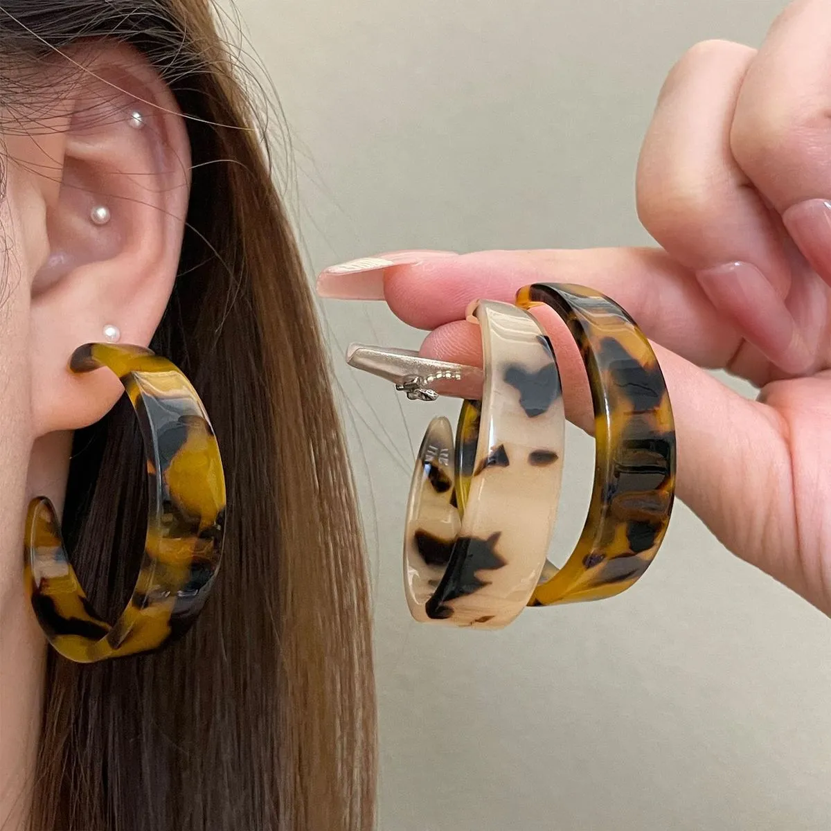 Women Fashion Autumn Winter Leopard C-Shaped 925 Silver Earrings