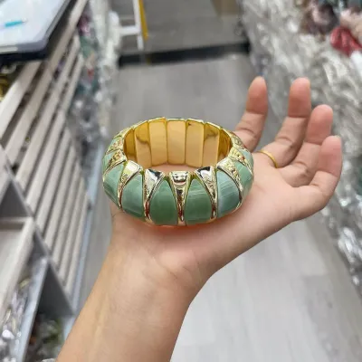 Women's Fashion Acrylic Geometric Irregular Bracelet
