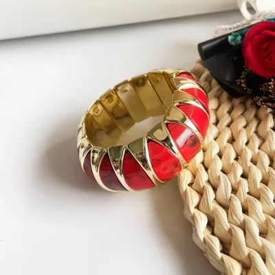 Women's Fashion Acrylic Geometric Irregular Bracelet