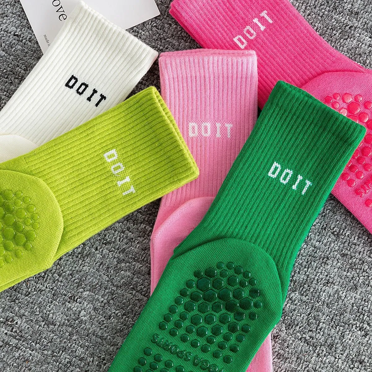 Women Fitness Yoga Socks Solid Medium Polyester