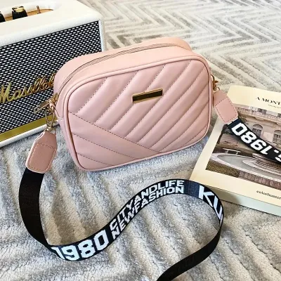 Women Fashion Casual Solid Color Rhombic Mini Crossbody Bag with Zipper