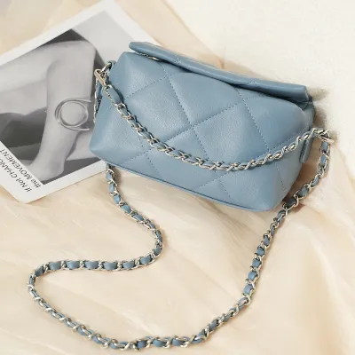 Women Fashion Casual Solid Color Rhomboid Chain Crossbody Bag