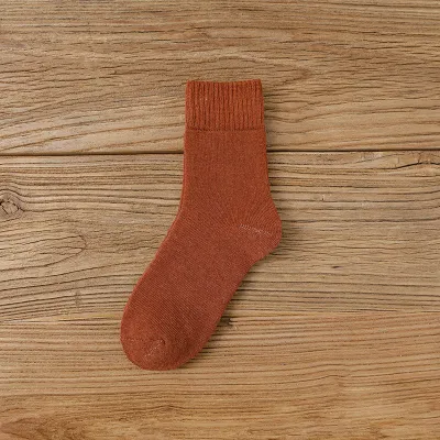 Fashion Casual Simple Autumn Winter Solid Color Thick Mid-Calf Socks
