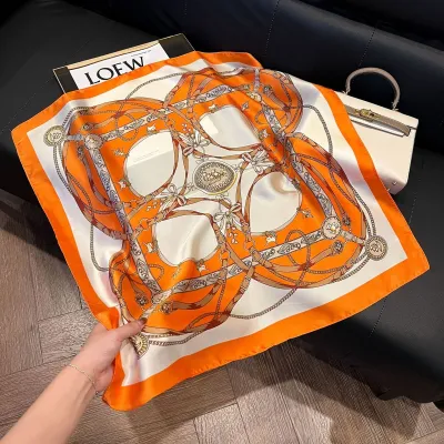 Women's Fashion Square Printed Imitation Silk Scarf 70x70cm