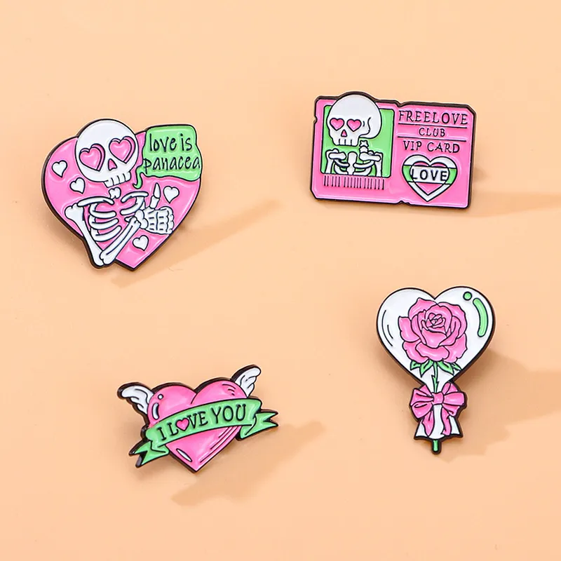 Fashion Gothic Pink Love Skull Heart Alloy Cartoon Badge Brooch