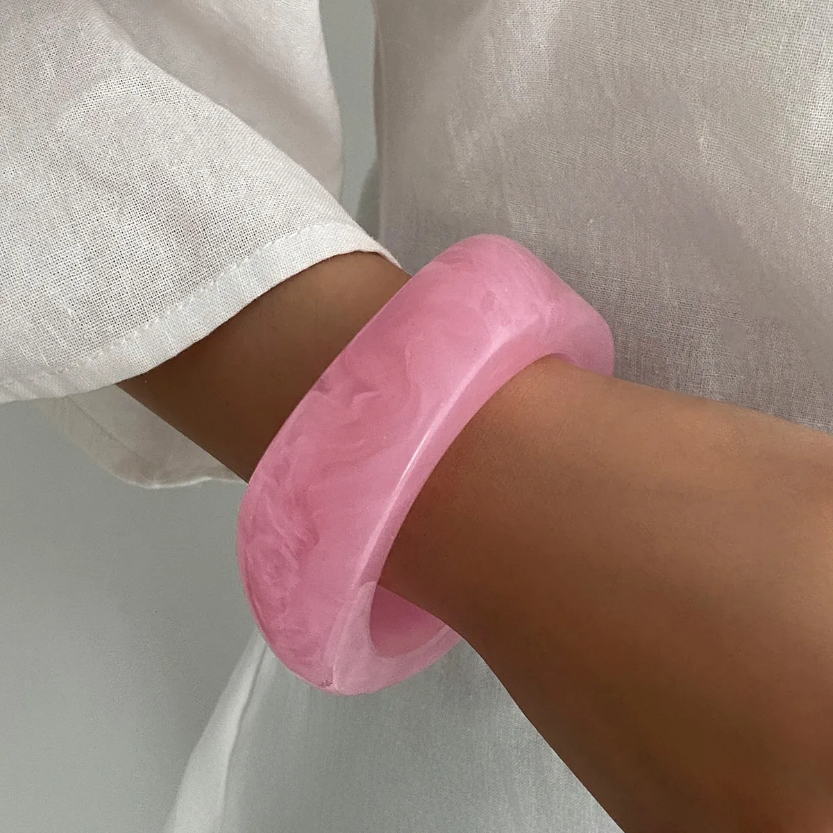 Geometric Irregular Rendering Texture Resin Acrylic Bracelet