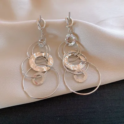 Women Fashion Metallic Geometric Circle Silver Pin Earrings