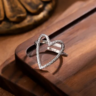 Women Simple Fashion Hollow-Out Love Shaped Stainless Steel Ring