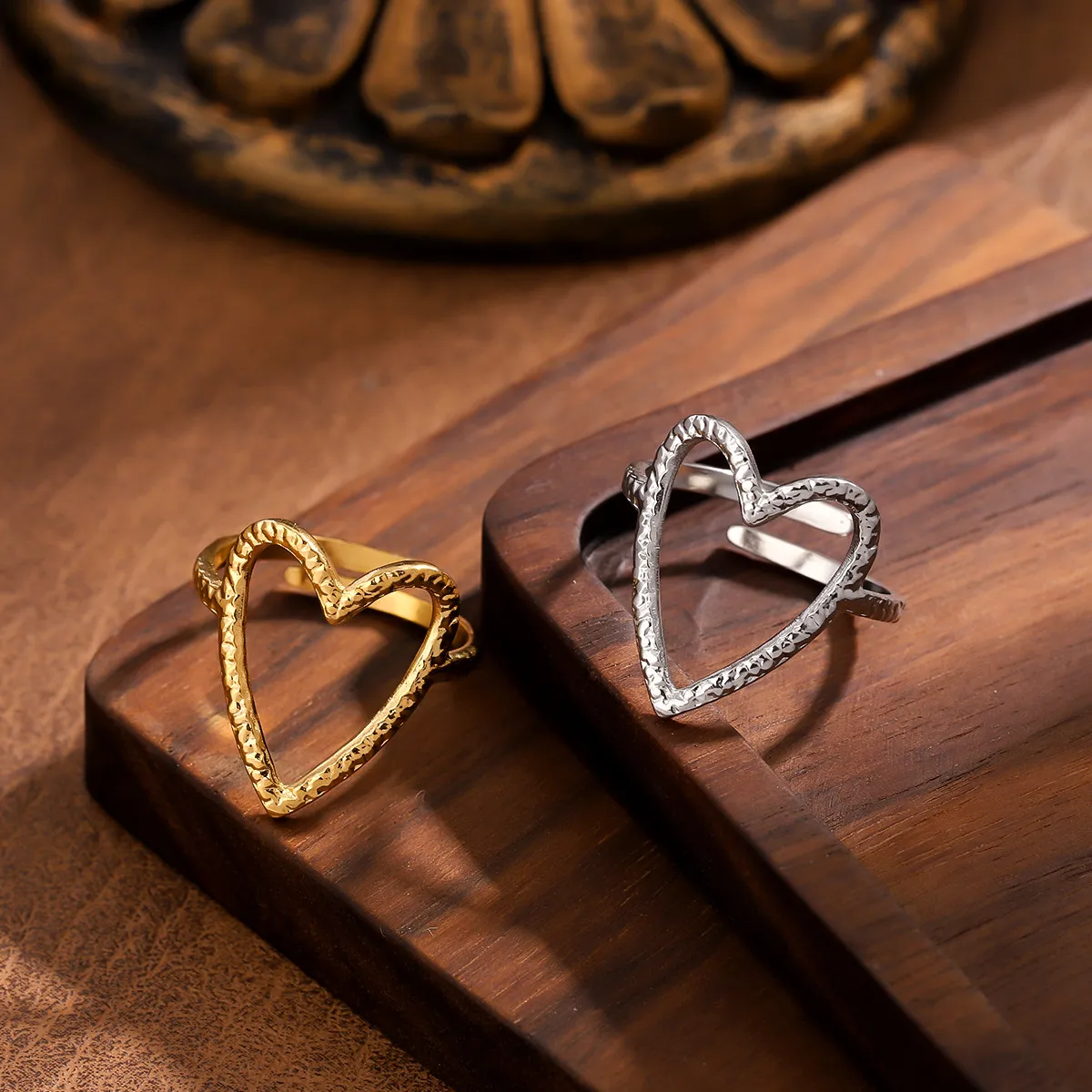 Women Simple Fashion Hollow-Out Love Shaped Stainless Steel Ring