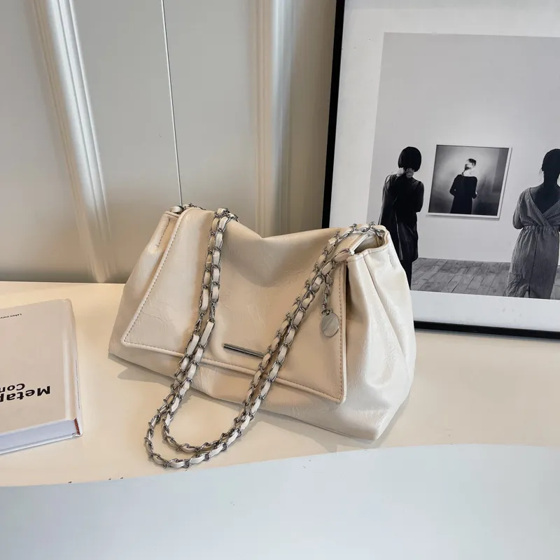Women's Fashion Casual Solid Color Large Capacity Chain Shoulder Bag PU Tote