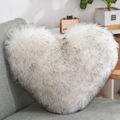 Fashion Heart-Shaped Plush Pillow Cushion With PP Cotton Core