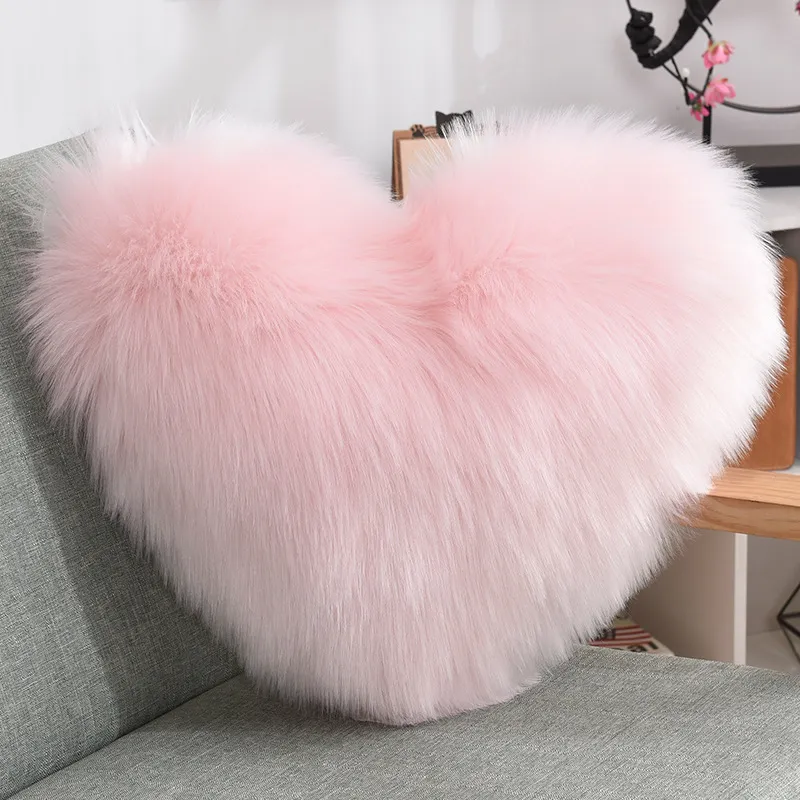 Fashion Heart-Shaped Plush Pillow Cushion With PP Cotton Core