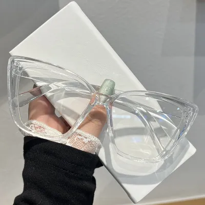 Fashion Casual Cat Eye Hollow Leg Sunglasses - Square Frame PC