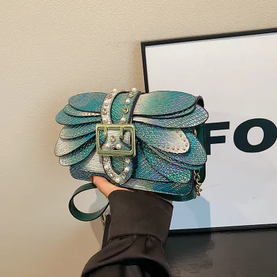Women Fashion Retro Snake Pattern Petal Chain Shoulder Bag