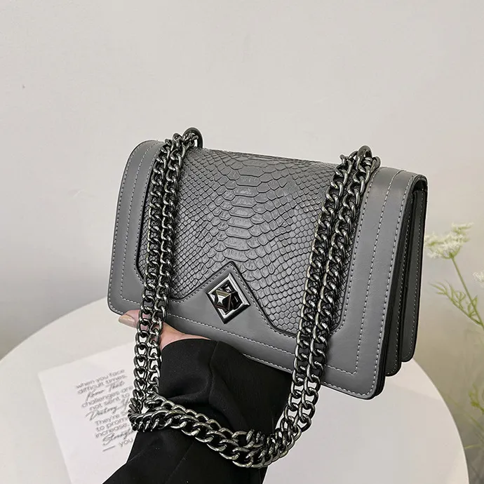 Women Fashion Casual Solid Color Snake-Pattern Chain Small Square Shoulder Bag