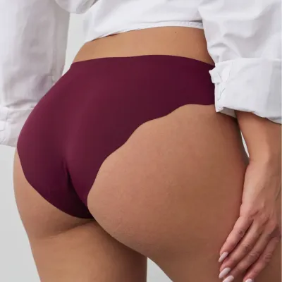 Women Seamless Wavy Edge Breathable Panties in Solid Color Nylon
