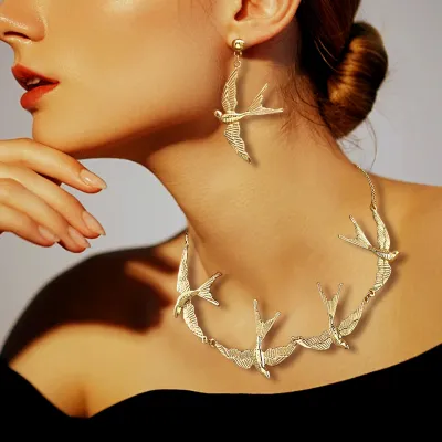 Women Fashion Creative Swallow Earrings Necklace Set