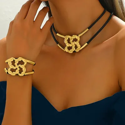 Women's Fashion Solid Color Double Layer Lucky Twist Pendant Necklace Bracelet Set